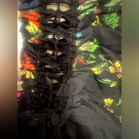 Charo Ruiz Ibiza Cropped Top BNWT - Picture 7 of 10